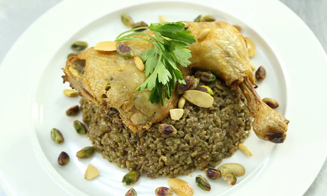 فريك مع دجاج